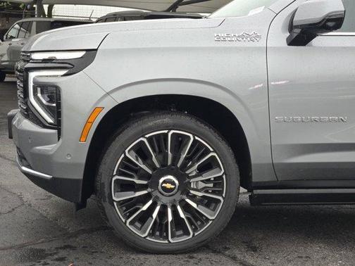 Sterling Gray Metallic 2026 Chevrolet Suburban High Country