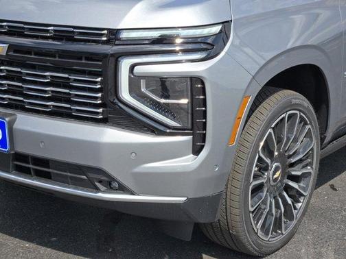 2025 Chevrolet Suburban High Country