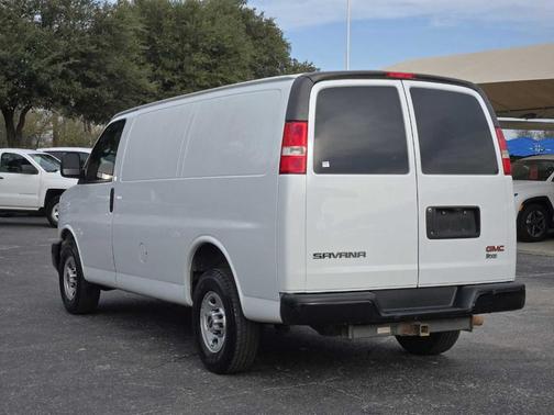 2017 GMC Savana 2500 Work Van