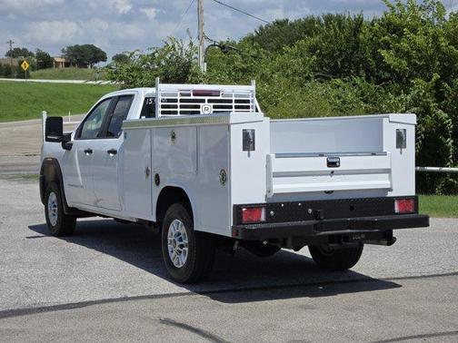 2025 GMC Sierra 2500 Pro