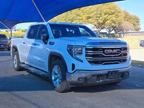 2022 GMC Sierra 1500 SLT