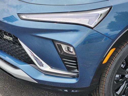 Ocean Blue Metallic 2026 Buick Envista Sport Touring