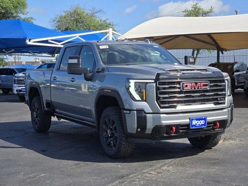 2025 GMC Sierra 2500 AT4