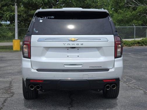 Iridescent Pearl Tricoat 2021 Chevrolet Tahoe Premier