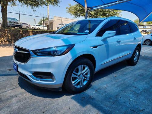 2020 Buick Enclave Essence