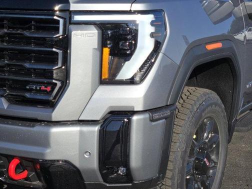 2026 GMC Sierra 2500 AT4