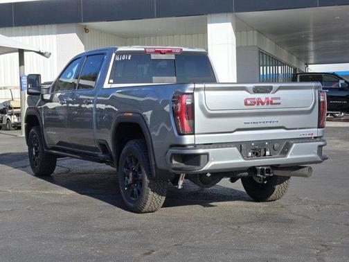 2026 GMC Sierra 2500 AT4