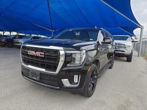 2022 GMC Yukon XL SLE