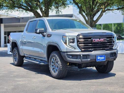 2025 GMC Sierra 1500 AT4X