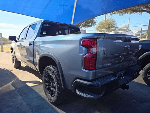 2023 Chevrolet Silverado 1500 ZR2