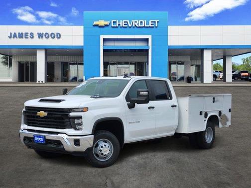Summit White 2026 Chevrolet Silverado 3500 WT