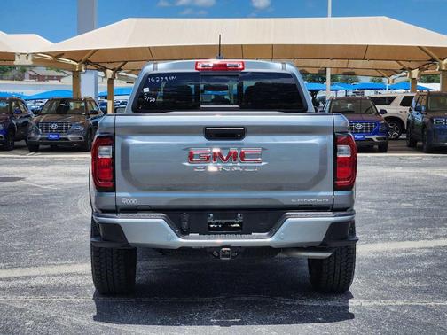 2024 GMC Canyon Denali