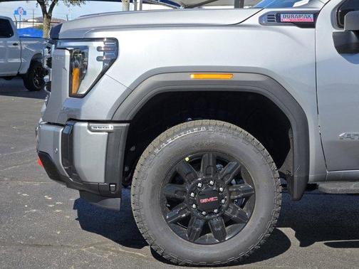 2026 GMC Sierra 3500 AT4