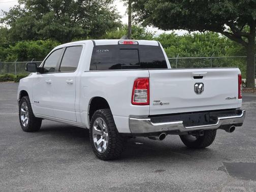 Bright White Clearcoat 2022 RAM 1500 Big Horn