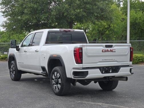 2024 GMC Sierra 2500 Denali
