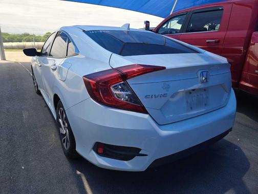 White 2017 Honda Civic EX