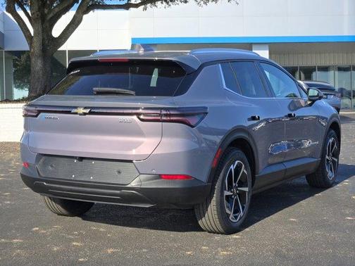 2026 Chevrolet Equinox EV LT 2