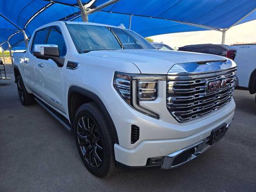 White Frost Tri-Coat 2023 GMC Sierra 1500 Denali