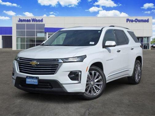 Summit White 2023 Chevrolet Traverse Premier