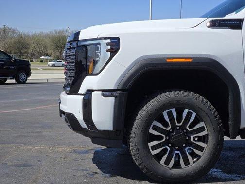 2025 GMC Sierra 2500 Denali Ultimate
