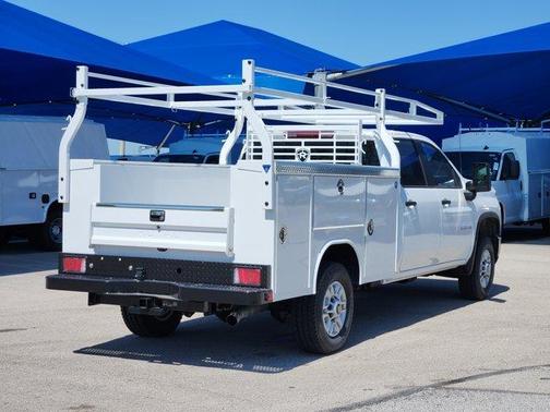 Summit White 2026 Chevrolet Silverado 2500 WT