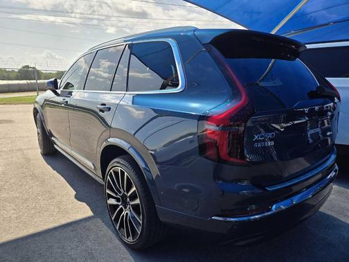 Denim Blue 2025 Volvo XC90 B6 Plus 6-Seater