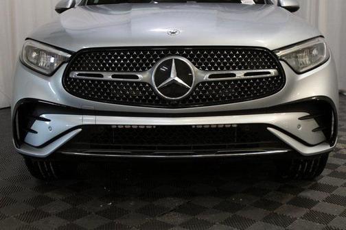 2025 Mercedes-Benz GLC 350e Base