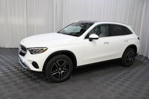 2026 Mercedes-Benz GLC 300 4MATIC