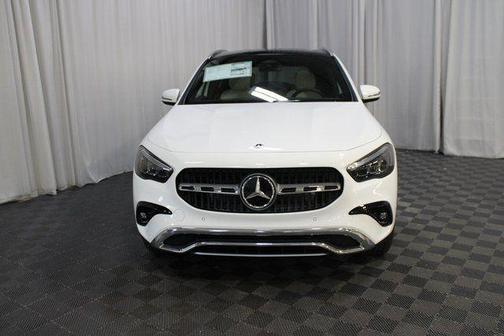 Polar White 2026 Mercedes-Benz GLA 250 4MATIC