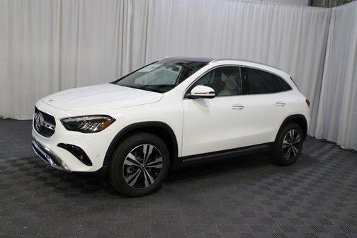 Polar White 2026 Mercedes-Benz GLA 250 4MATIC