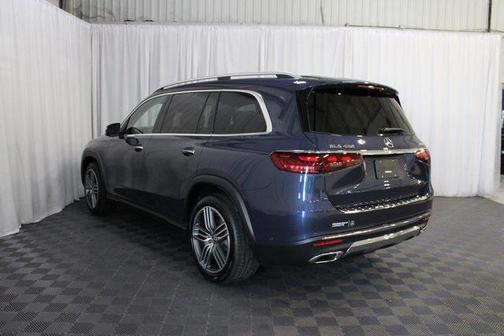 2026 Mercedes-Benz GLS 450 4MATIC