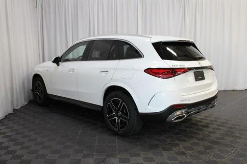 2025 Mercedes-Benz GLC 350e Base