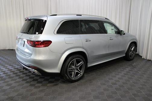 2026 Mercedes-Benz GLS 450 4MATIC