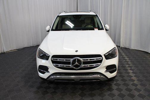 Polar White 2025 Mercedes-Benz GLE 450 4MATIC