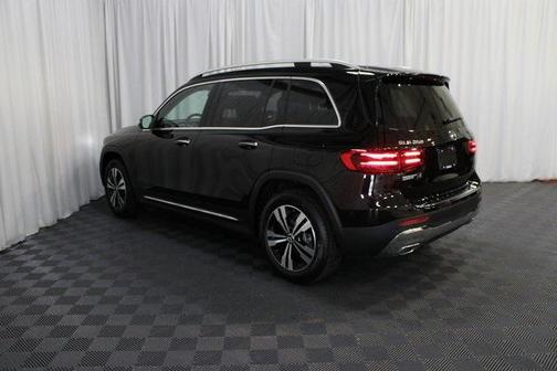 2025 Mercedes-Benz GLB 250 4MATIC