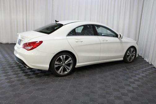 2015 Mercedes-Benz CLA-Class Base