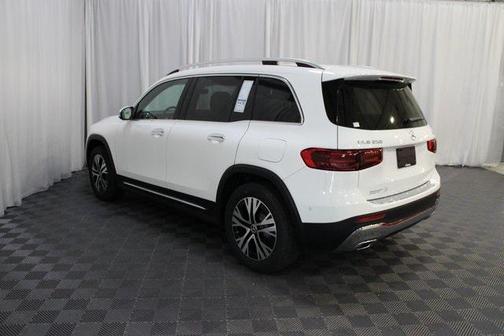 2025 Mercedes-Benz GLB 250 4MATIC