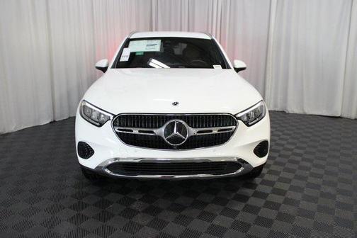 2025 Mercedes-Benz GLC 350e Base