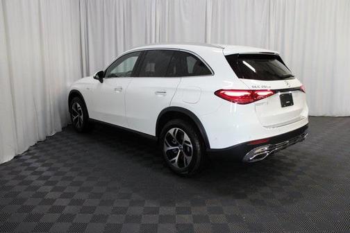 2025 Mercedes-Benz GLC 350e Base