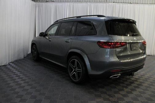 2026 Mercedes-Benz GLS 450 4MATIC