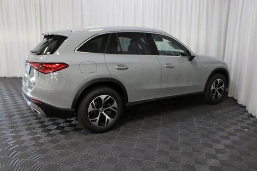 2025 Mercedes-Benz GLC 350e Base
