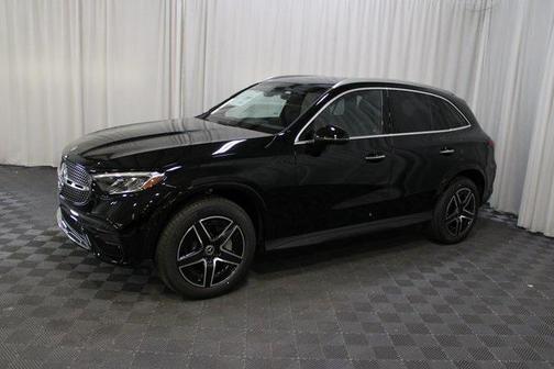 2026 Mercedes-Benz GLC 300 4MATIC