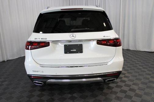 2026 Mercedes-Benz GLS 450 4MATIC