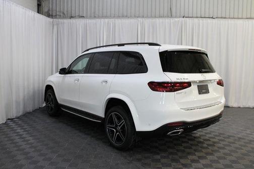 2026 Mercedes-Benz GLS 450 4MATIC