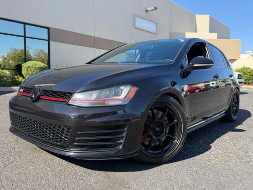2017 Volkswagen Golf GTI 2.0T S 4-Door