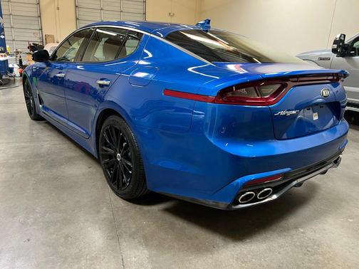 2018 Kia Stinger Sedan 4D