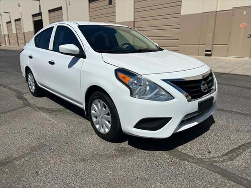 2019 Nissan Versa 1.6 S+