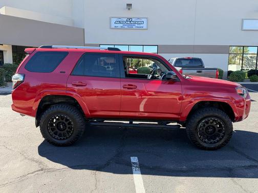 2023 Toyota 4Runner SR5