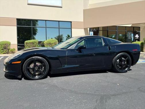 2005 Chevrolet Corvette Base