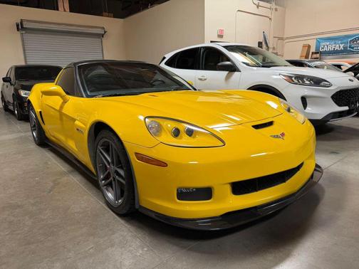 Velocity Yellow Tintcoat 2006 Chevrolet Corvette Z06